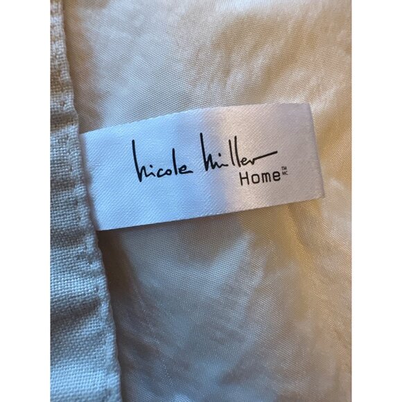 Nicole Miller Home Valentines Day Table Runner With Red Embroidered Hearts - Picture 3 of 4